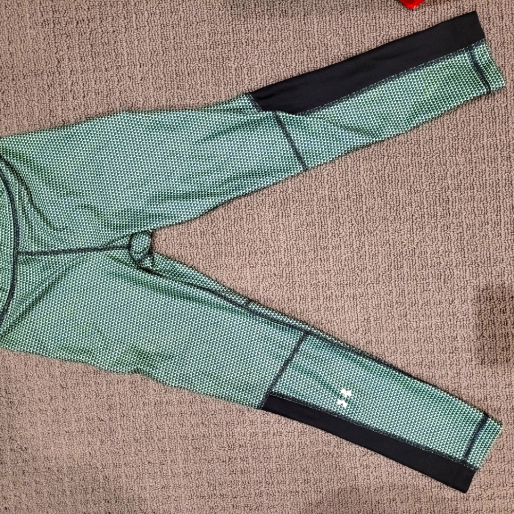 Under armour compression heat gear xs